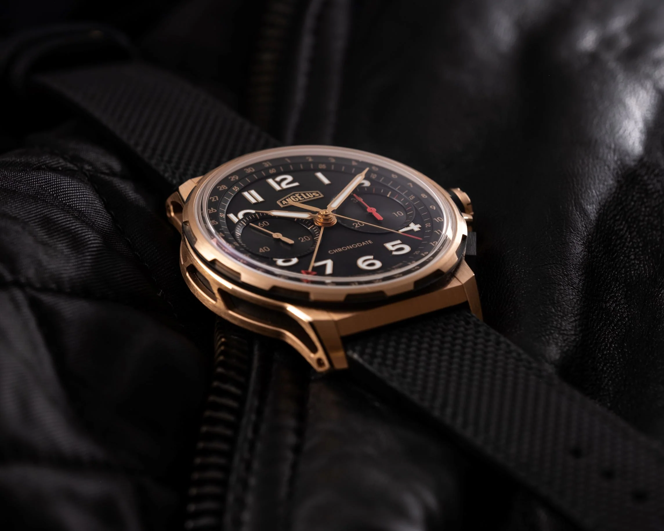 Angelus Chronodate Red Gold Rubber Watch - Image 4
