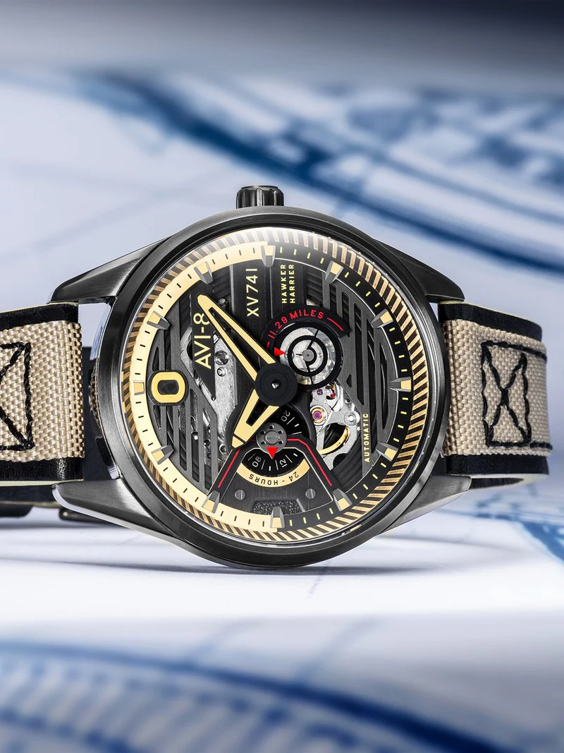 AVI-8 Watch Hawker Harrier Desert Sand - Image 3
