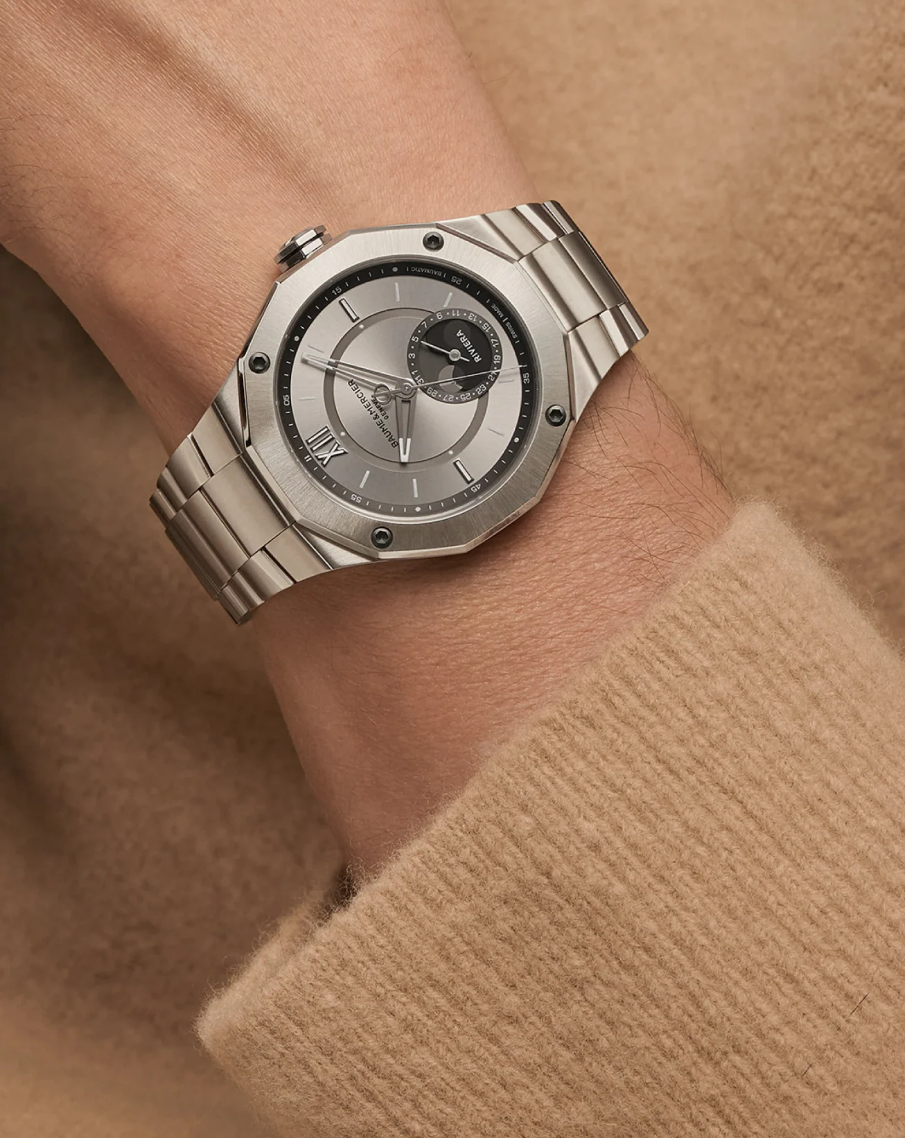Baume et Mercier Riviera Baumatic Moonphase Mens Watch - Image 3
