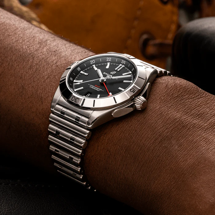 Breitling Chronomat Automatic GMT 40 Black Watch - Image 5