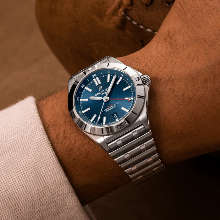 Breitling Chronomat Automatic GMT 40 Blue Watch - Image 5
