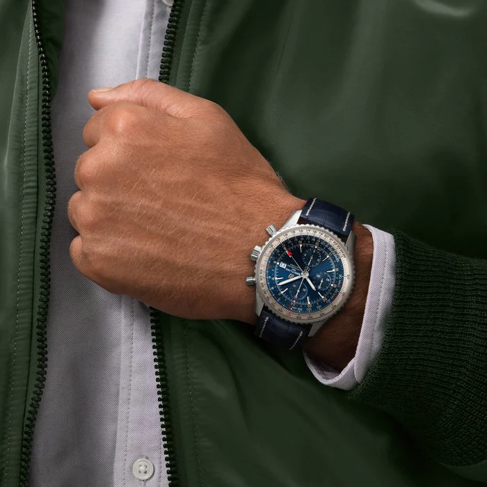 Breitling Watch Navitimer 1 Chronograph GMT 46 - Image 5