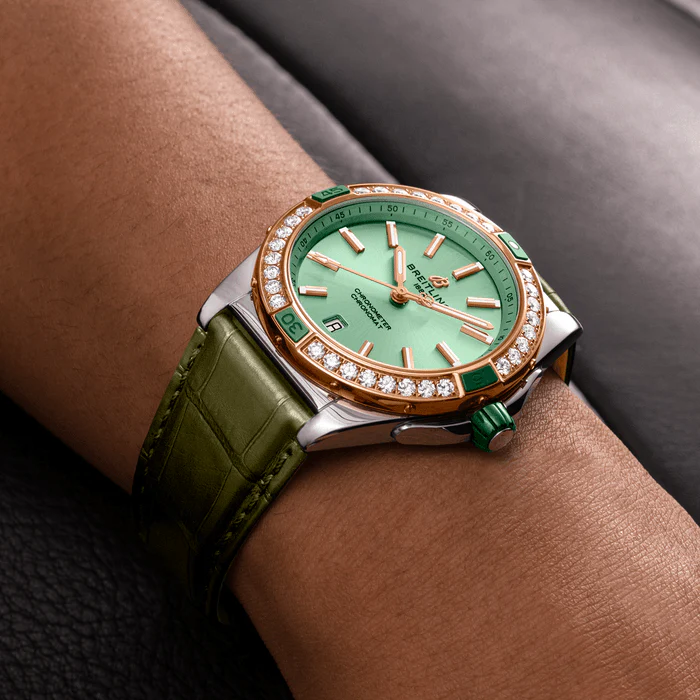 Breitling Super Chronomat Automatic 38 Mint Green Alligator Watch - Image 5