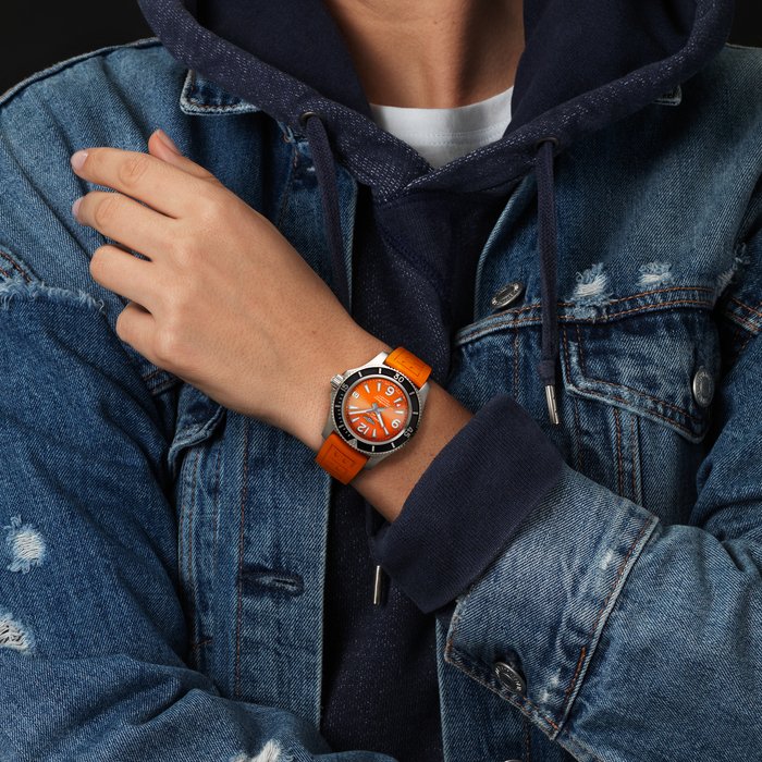 Breitling Watch Superocean Automatic 36 Orange Diver Pro Tang Type - Image 5