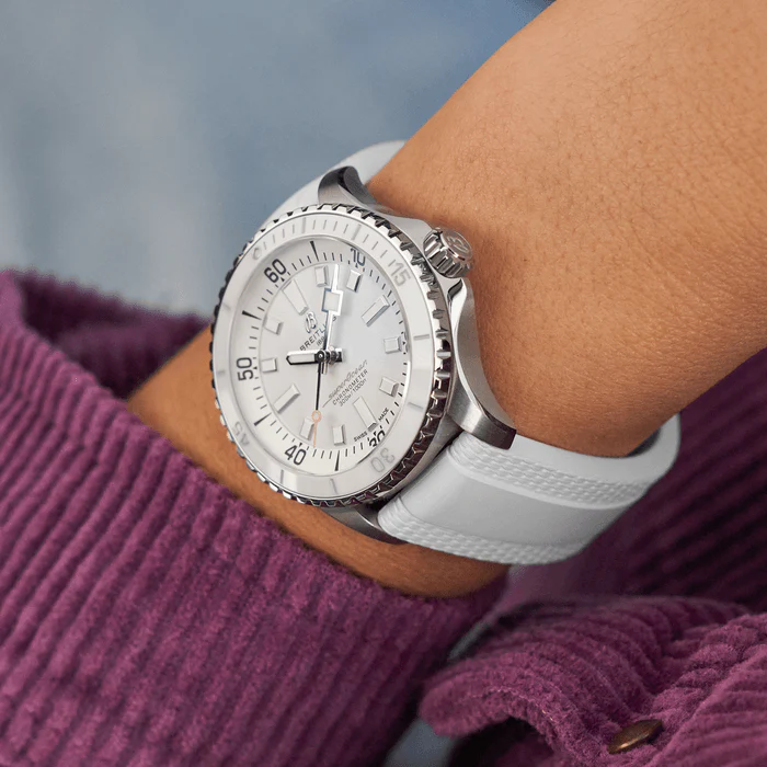 Breitling Superocean Automatic 36 Watch - Image 6