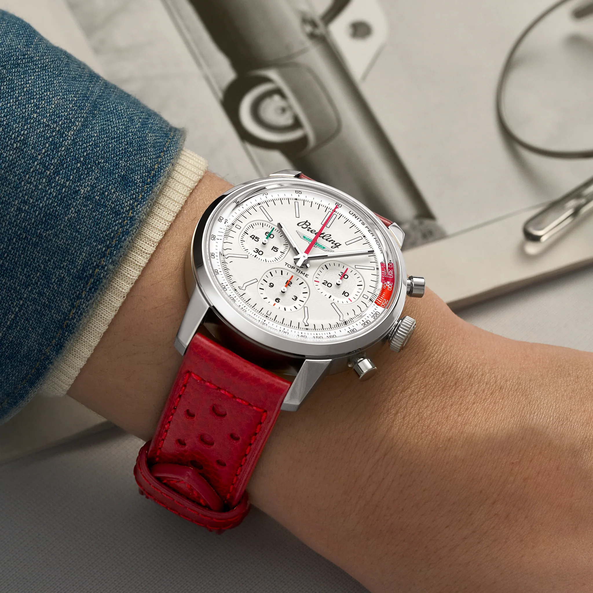 Breitling Top Time B01 41 Ford Thunderbird Watch - Image 6