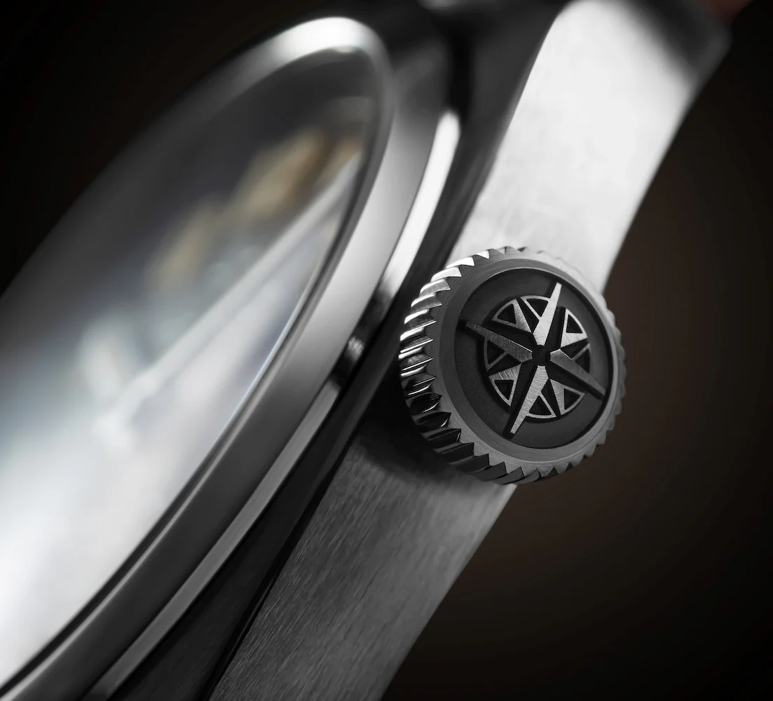 Bremont Terra Nova 38 Black Bracelet Watch - Image 3