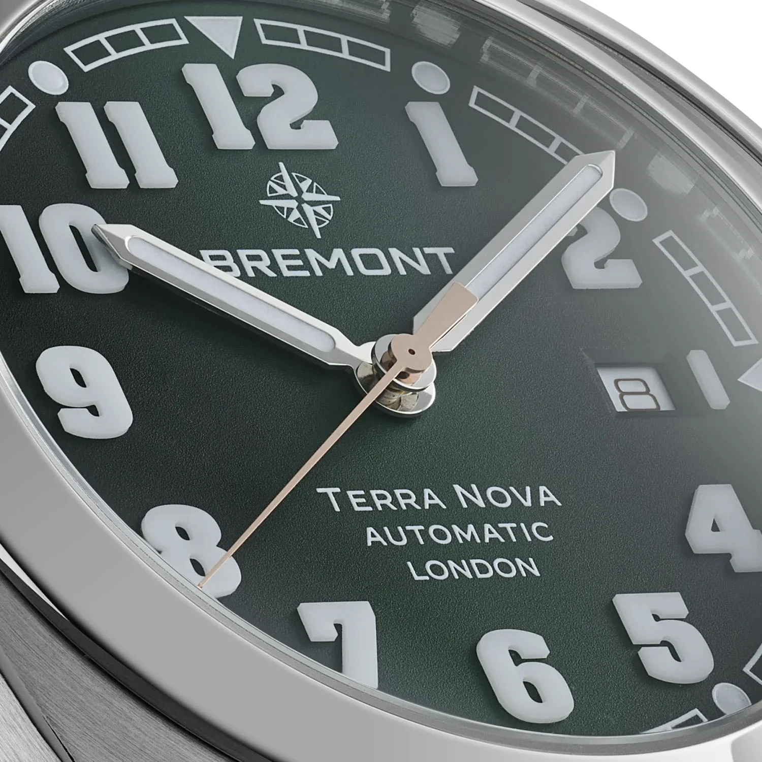 Bremont Terra Nova 40.5 Date Green Bracelet Watch - Image 5