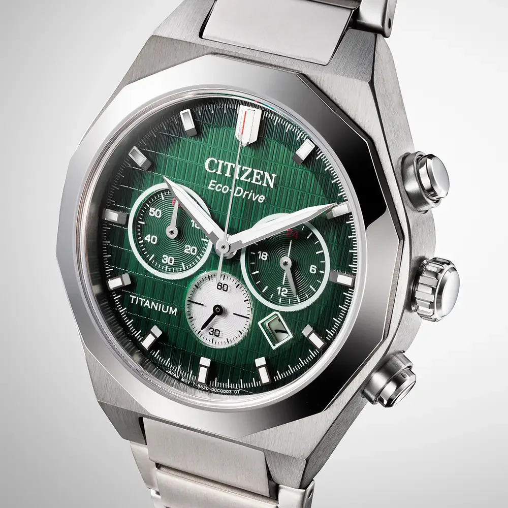 Citizen Super Titanium Zenshin Senkei Green Watch - Image 4