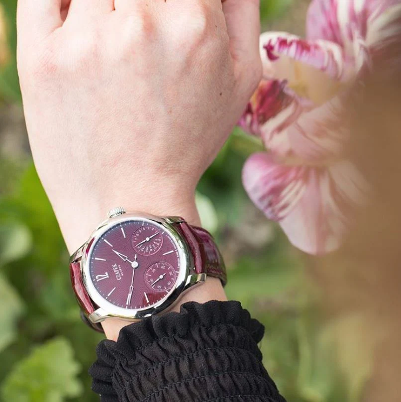 Czapek Watch Quai des Bergues Guilloche Ricochet Steel Rhubarb Red S Limited Edition - Image 3