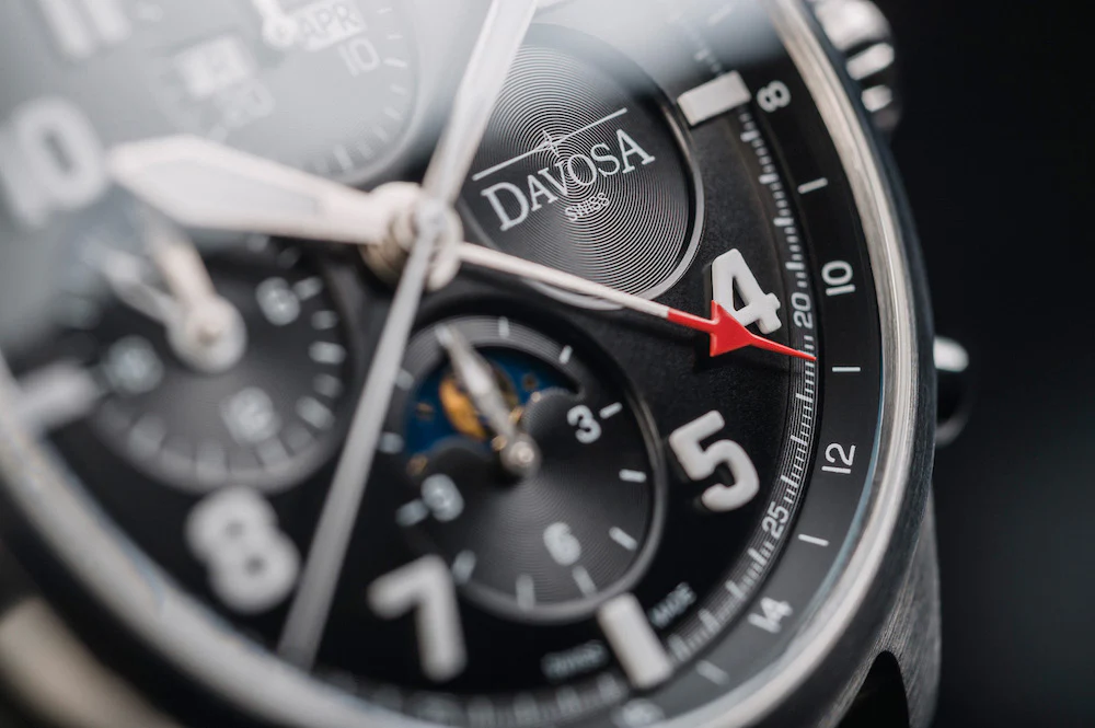 Davosa Watch Newton Pilot Moonphase Chrongraph Limited Edition - Image 4