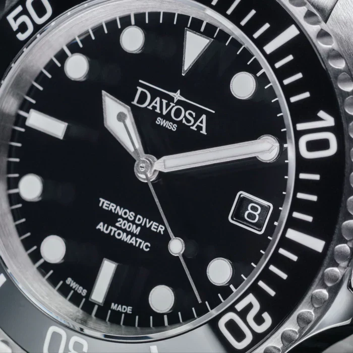 Davosa Watch  Ternos Diver Black Dial Penta Link Bracelet - Image 4