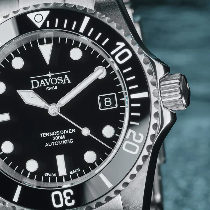 Davosa Watch  Ternos Diver Black Dial Penta Link Bracelet - Image 5