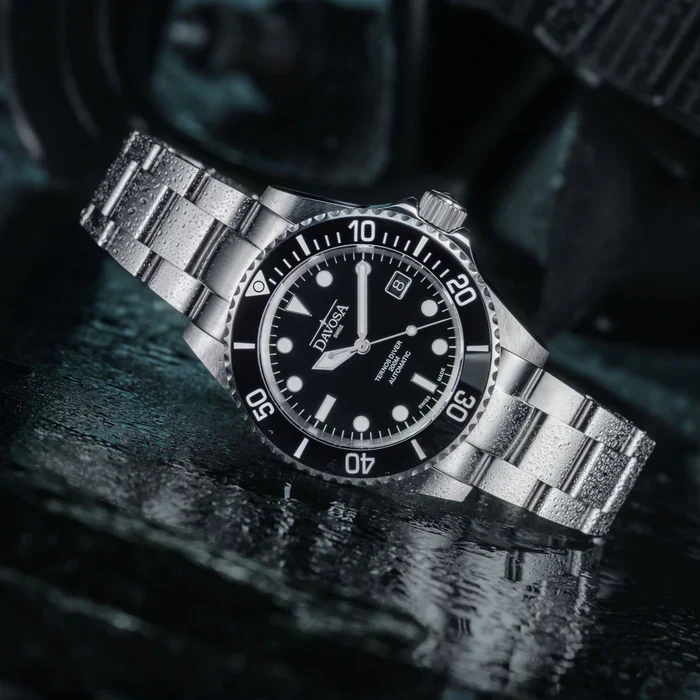 Davosa Watch  Ternos Diver Black Dial Tri Link - Image 2