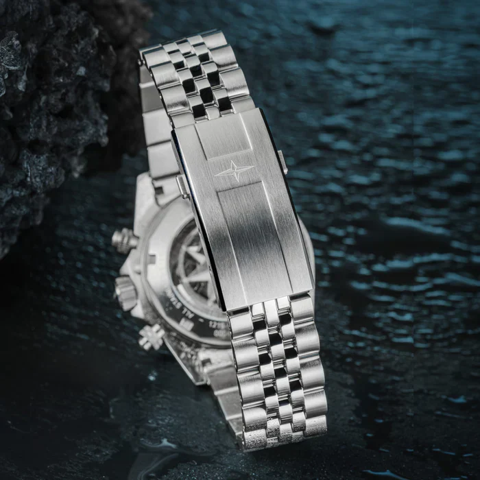 Davosa Watch Ternos Professional Chronograph White Dial Penta Link Bracelet Watch - Image 6