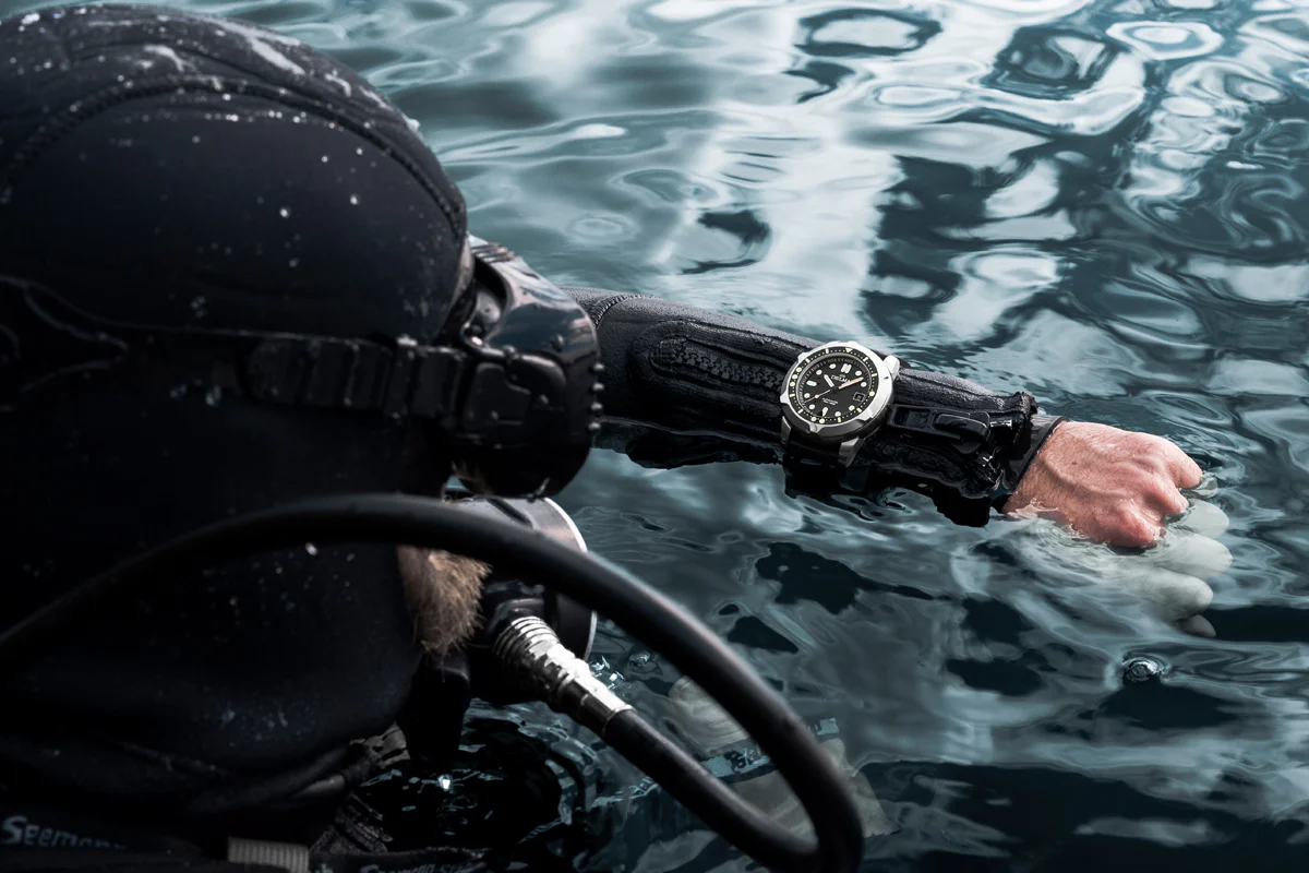 Delma Quattro Black Limited Edition Watch - Image 6