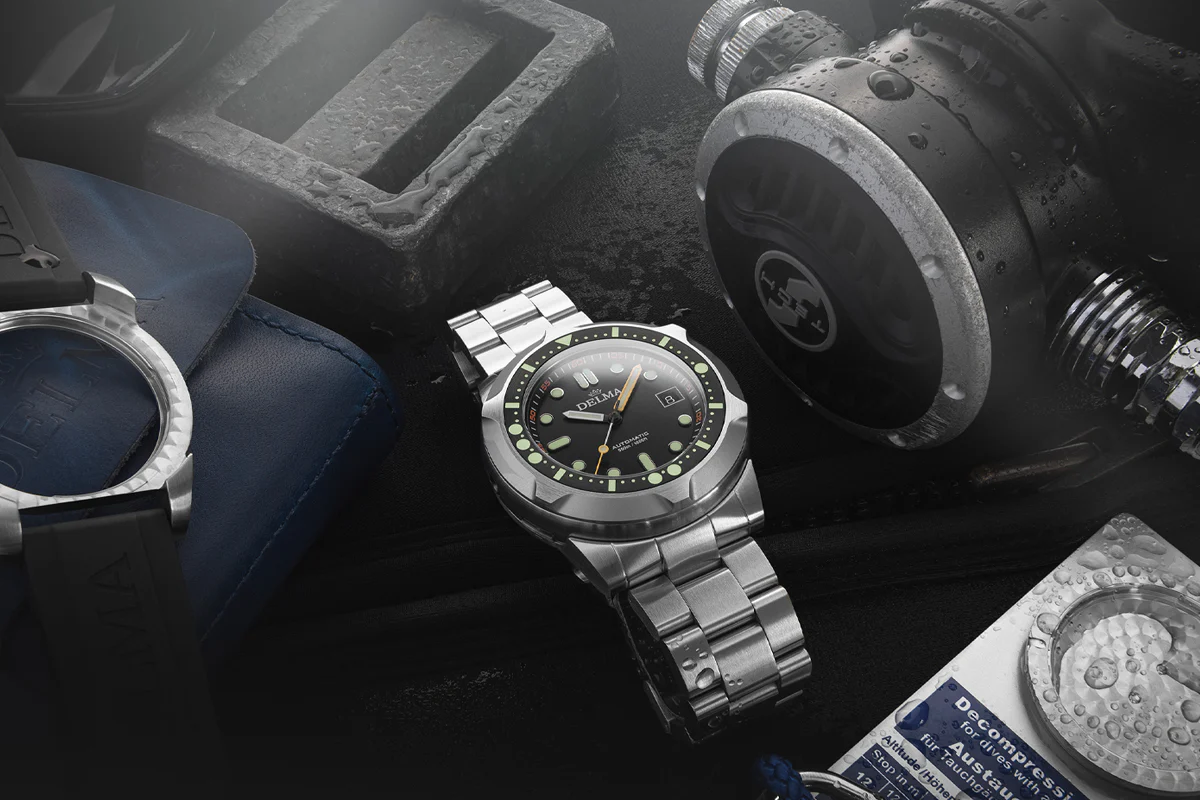 Delma Quattro Black Limited Edition Watch - Image 7