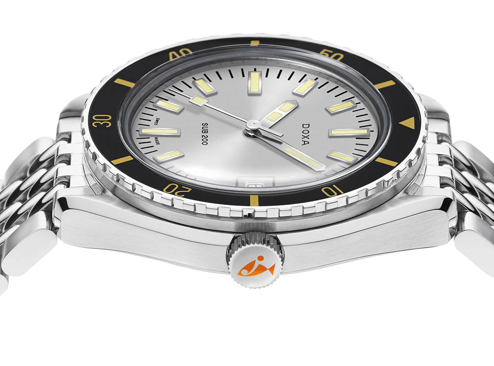 Doxa Sub 200 Searambler Bracelet Watch - Image 2