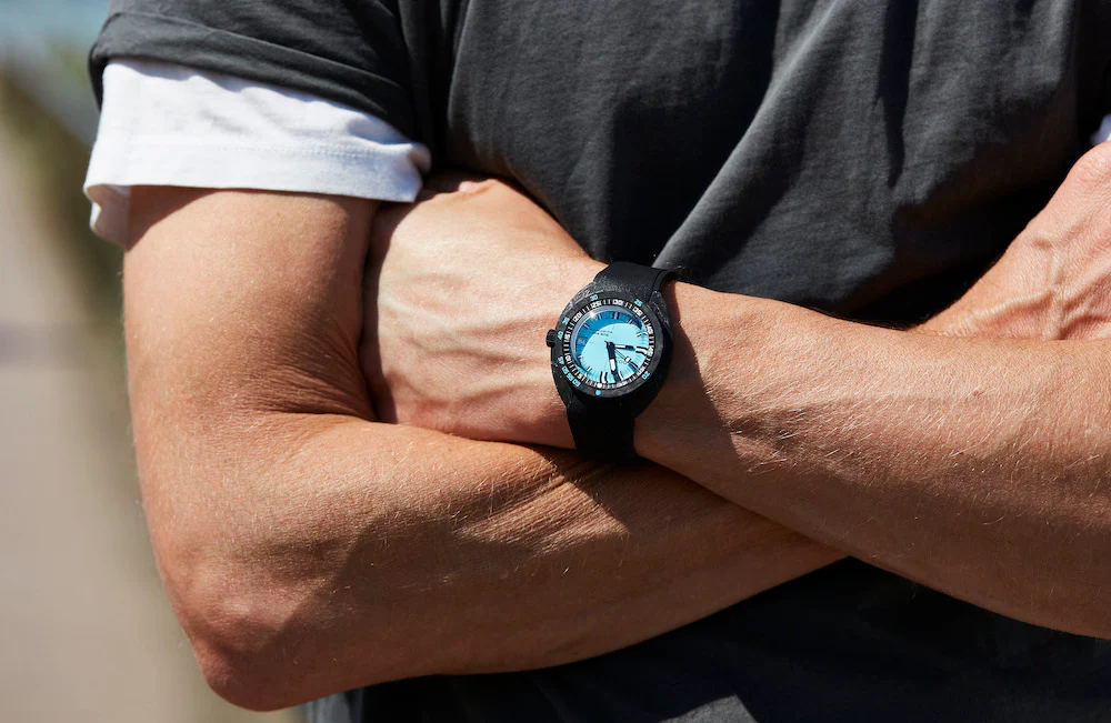 Doxa SUB 300 Carbon COSC Aquamarine Rubber Watch - Image 6