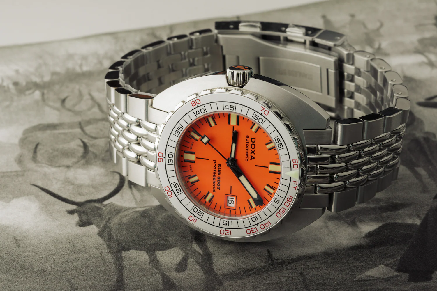 Doxa SUB 300T Aristera Limited Edition Watch - Image 8