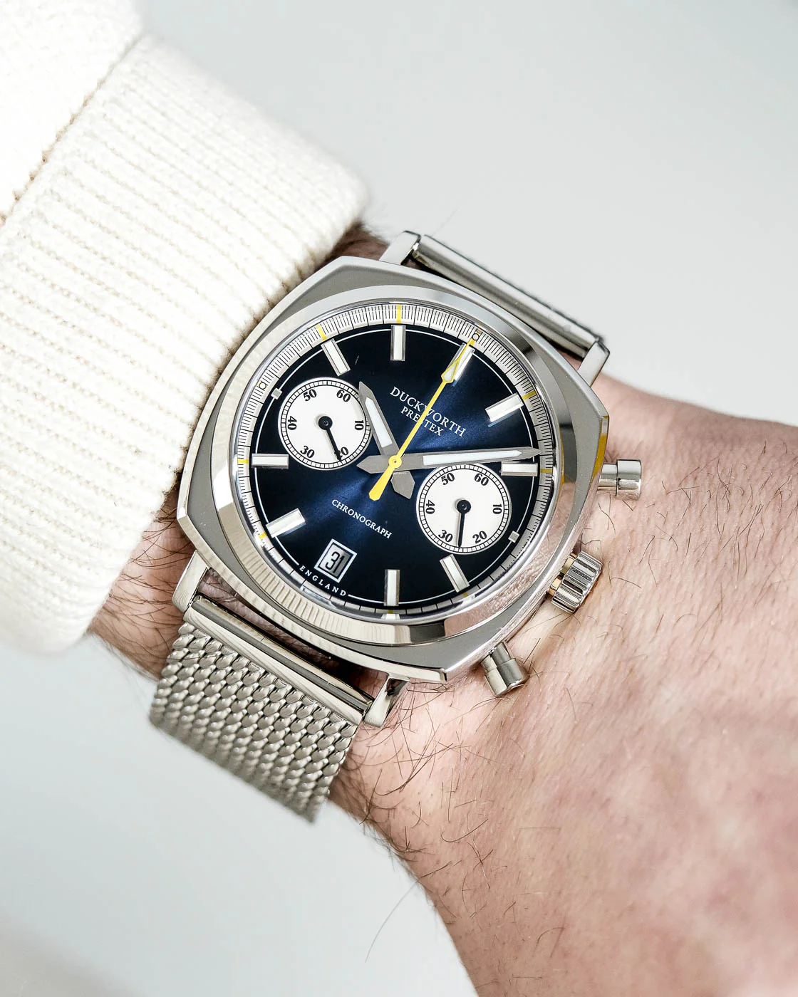 Duckworth Prestex 42 Blue Sunburst Mesh Bracelet Watch - Image 3
