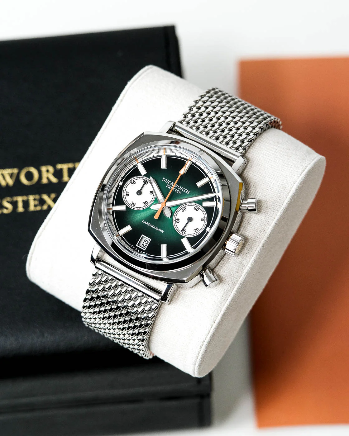 Duckworth Prestex 42 Green Sunburst Mesh Bracelet Watch - Image 6