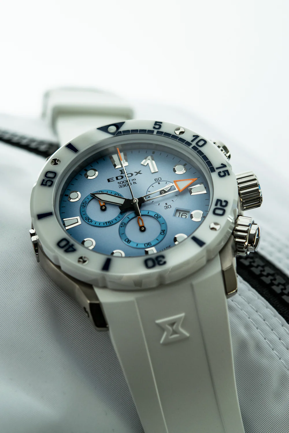 Edox CO-1 Chrono Quartz Titanium - Image 4