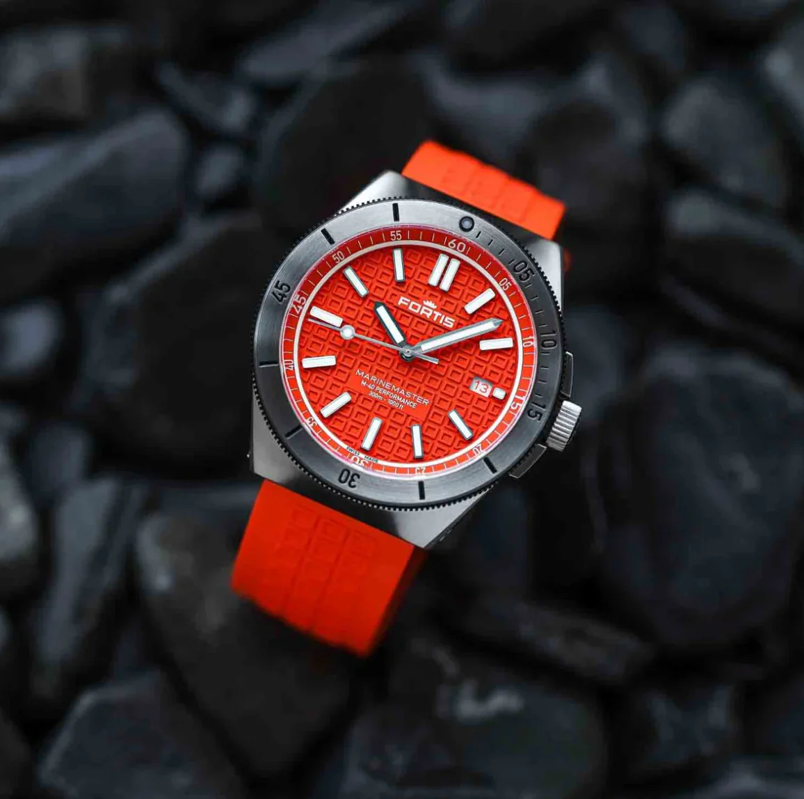 Fortis Marinemaster M-40 Amber Orange Watch - Image 4