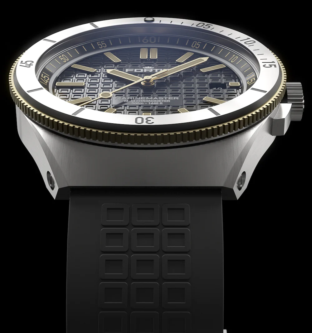 Fortis Marinemaster M 44 Black Resin Gold Limited Edition Watch - Image 4