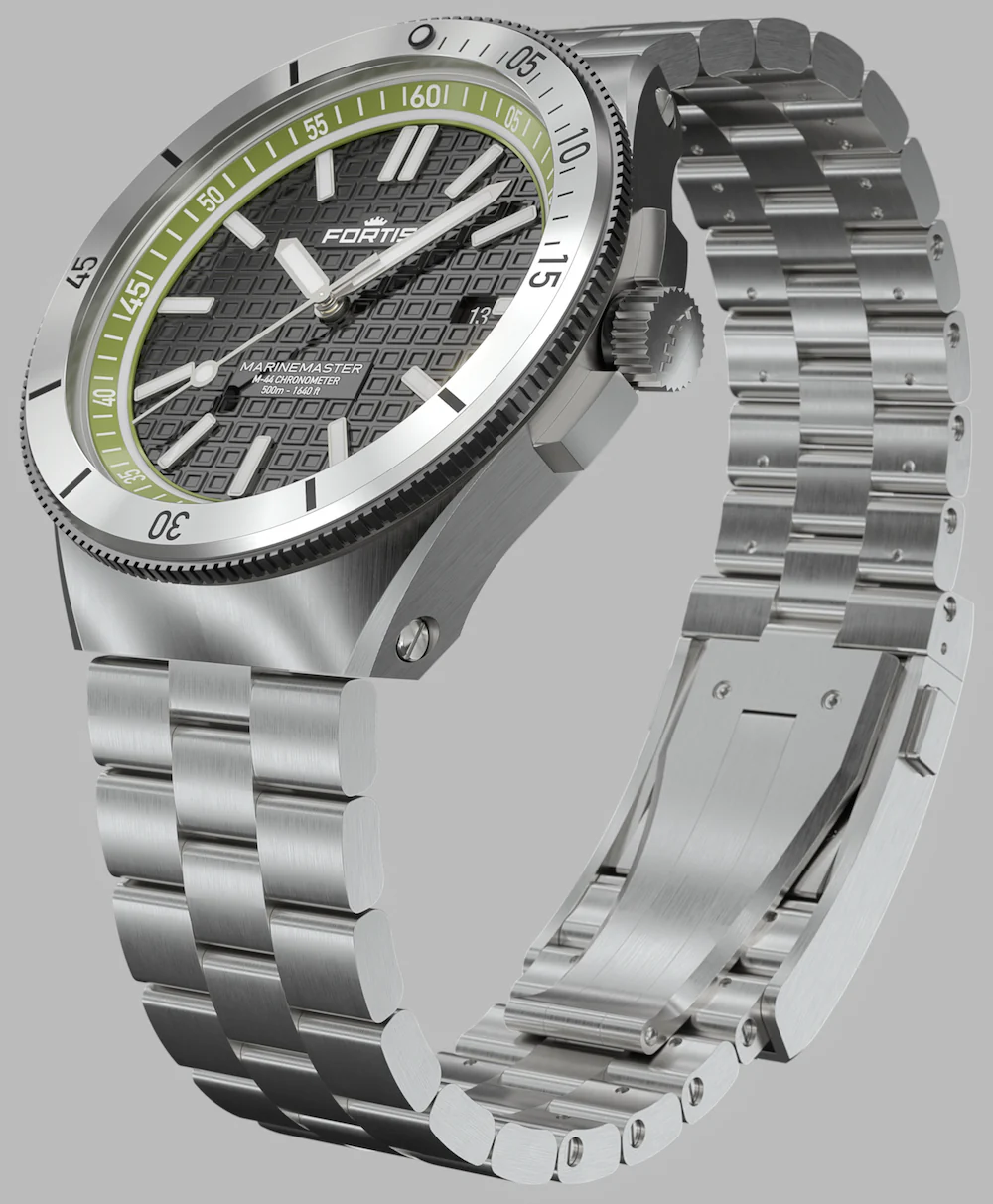Fortis Marinemaster M 44 Woodpecker Green Bracelet Watch - Image 8