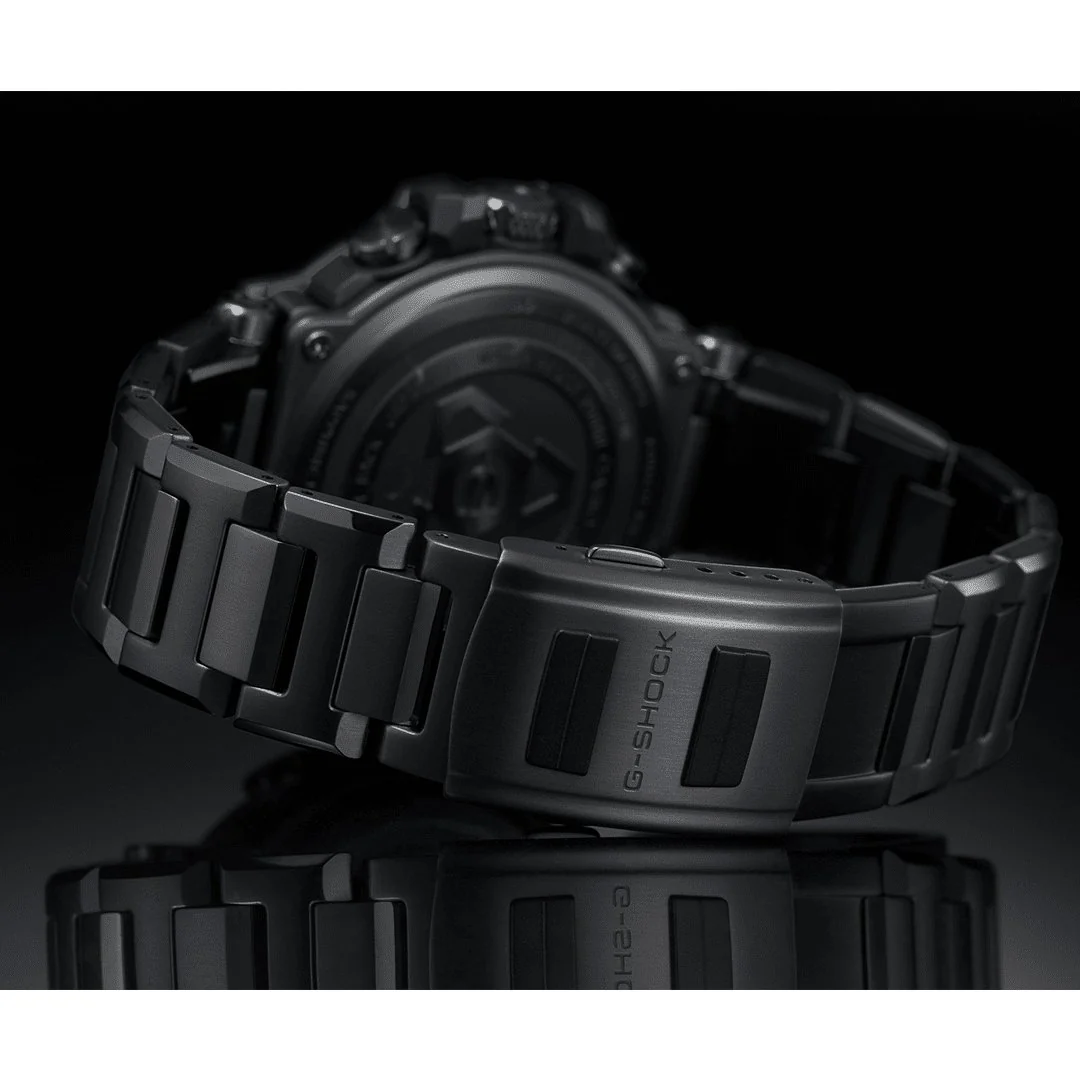 G-Shock Watch MR-G Bluetooth D - Image 2