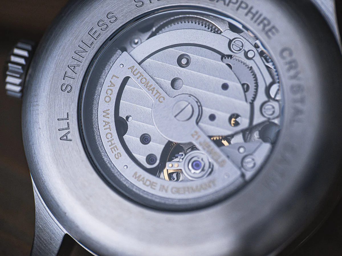 Laco Navy Valencia 42 31 Movement D - Image 3