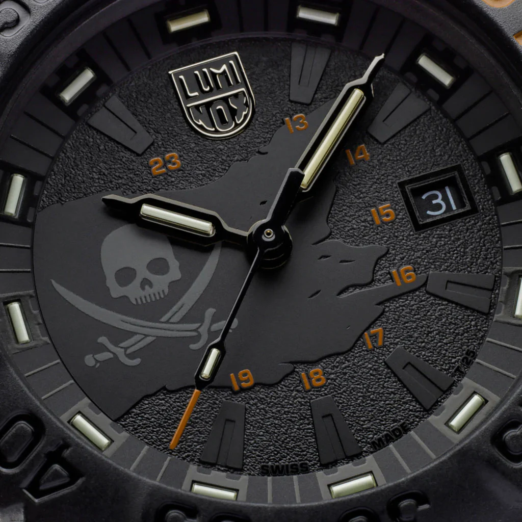 Luminox Navy Seal 3050 Pirate Limited Edition Watch - Image 6