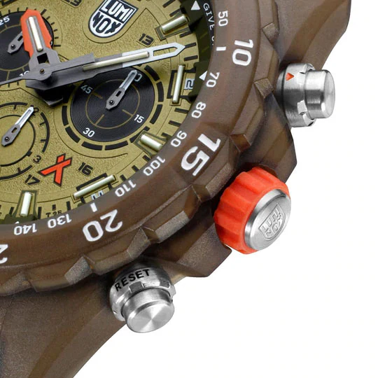 Luminox Bear Grylls Master #TIDE 3740 Series Olive Black Watch - Image 4
