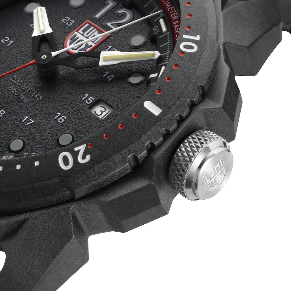 Luminox Ice-Sar Arctic 1050 Series Watch - Image 5