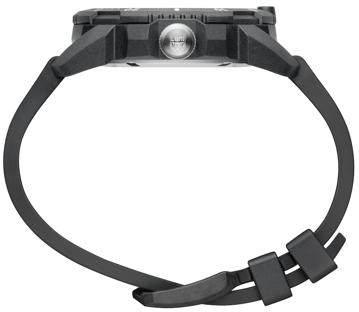 Luminox Ice-Sar Arctic 1050 Series Watch - Image 7