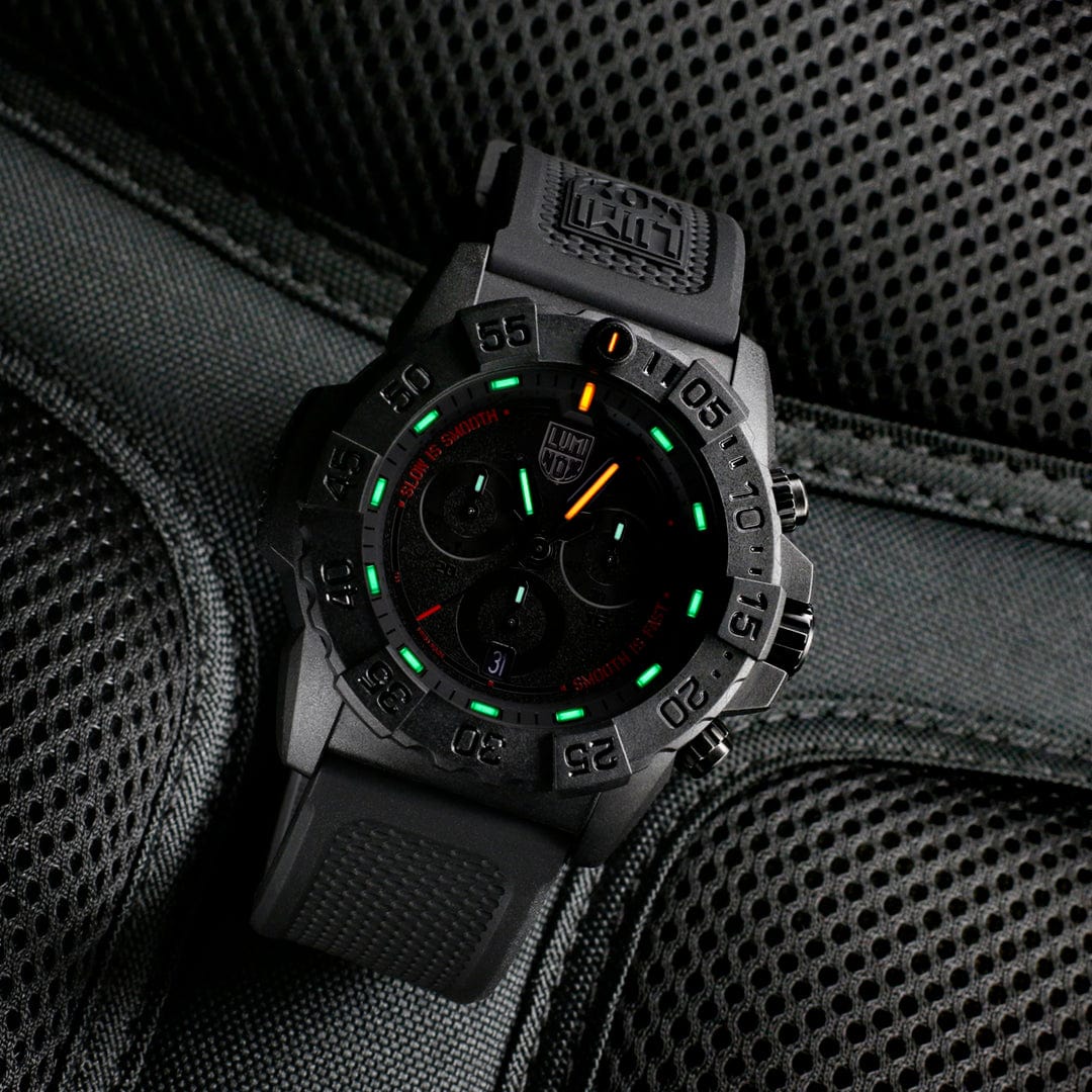Luminox Navy Seal 3850 Series Chronograph Watch - Image 6