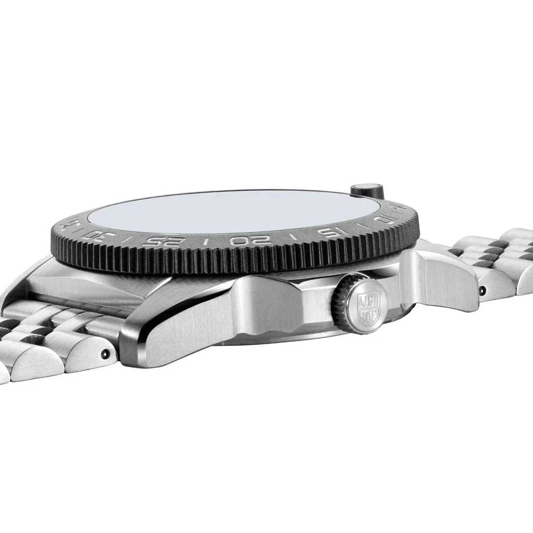 Luminox Pacific Diver 39mm 3120M Series Watch - Image 7