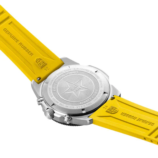Luminox Sea Pacific Diver Chronograph 3140 Black Yellow Watch - Image 4