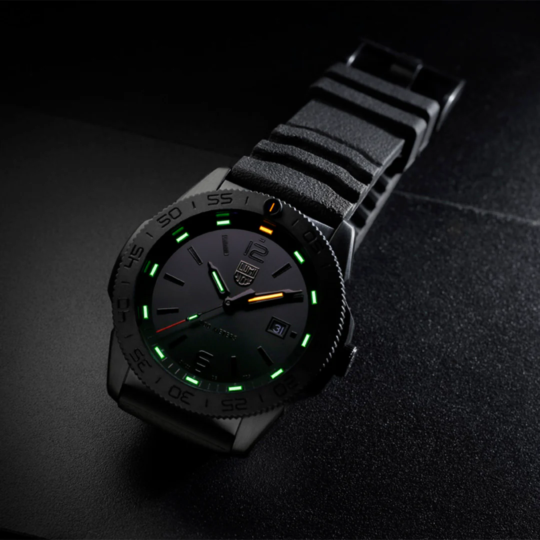 Luminox Pacific Diver Mens Watch - Image 5