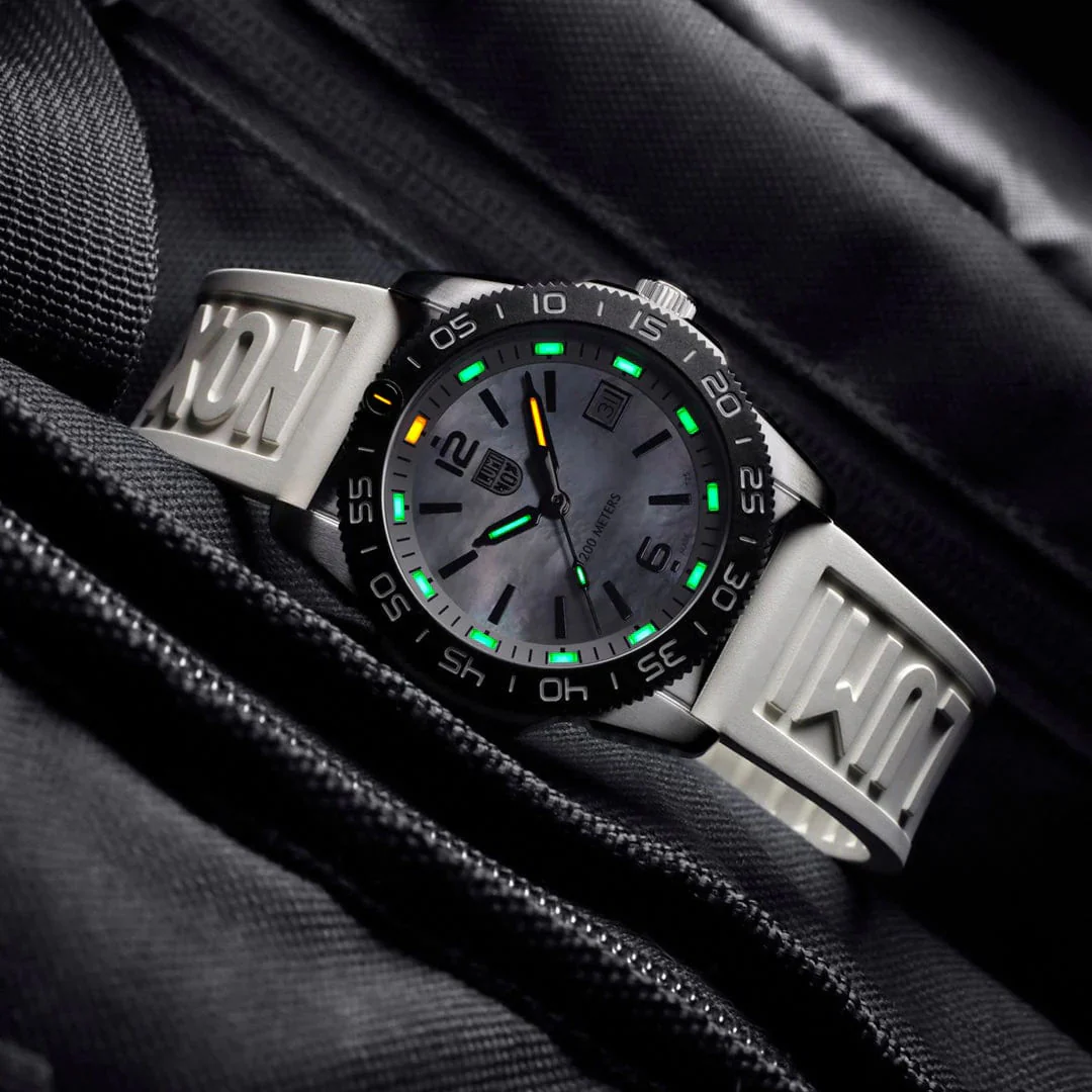 Luminox Pacific Diver Ripple Collection 3120M Series Watch - Image 10