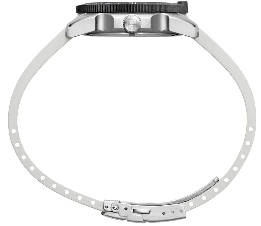 Luminox Pacific Diver Ripple Collection 3120M Series Watch - Image 9