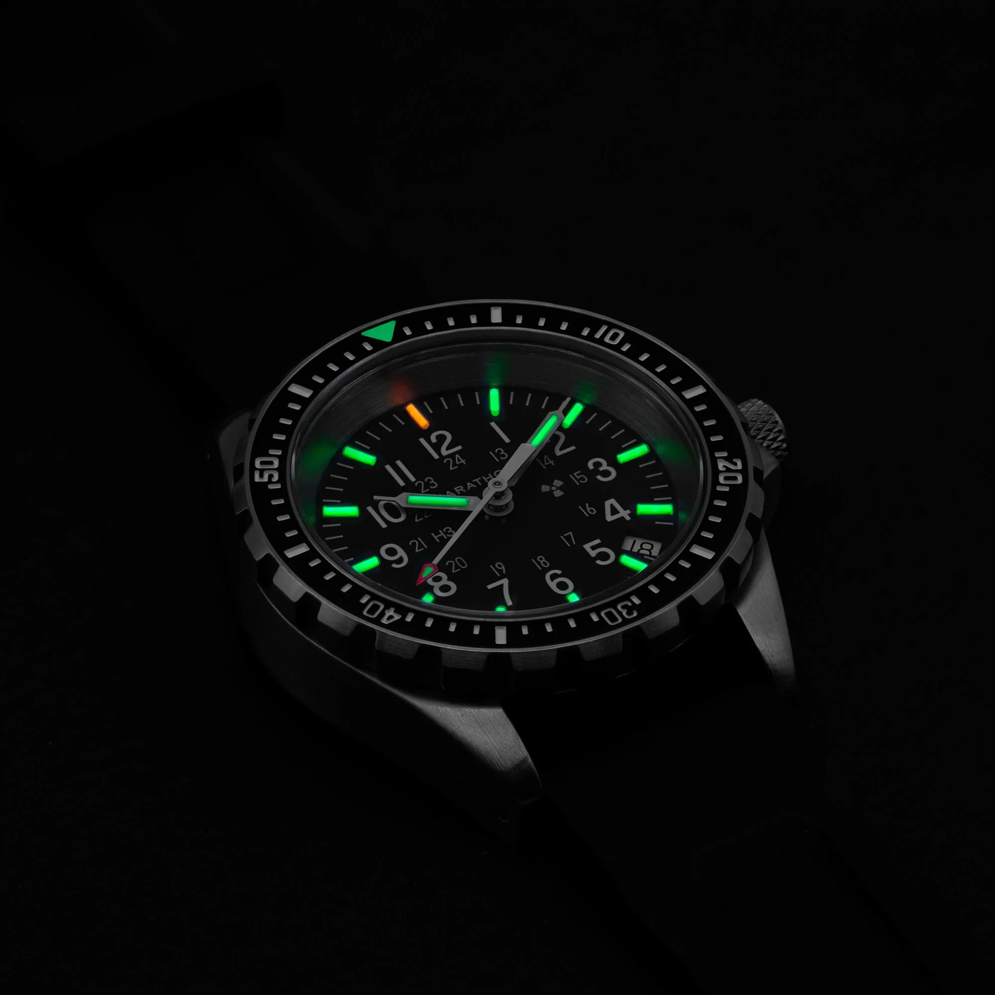 Marathon Dive Medium Divers Quartz MSAR Quartz Watch - Image 3