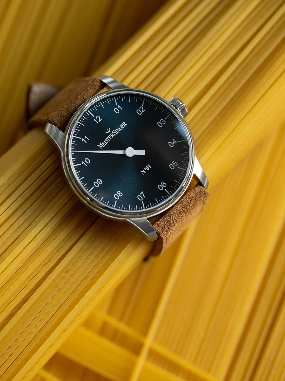 MeisterSinger Watch N. 01 Sunburst Blue - Image 4