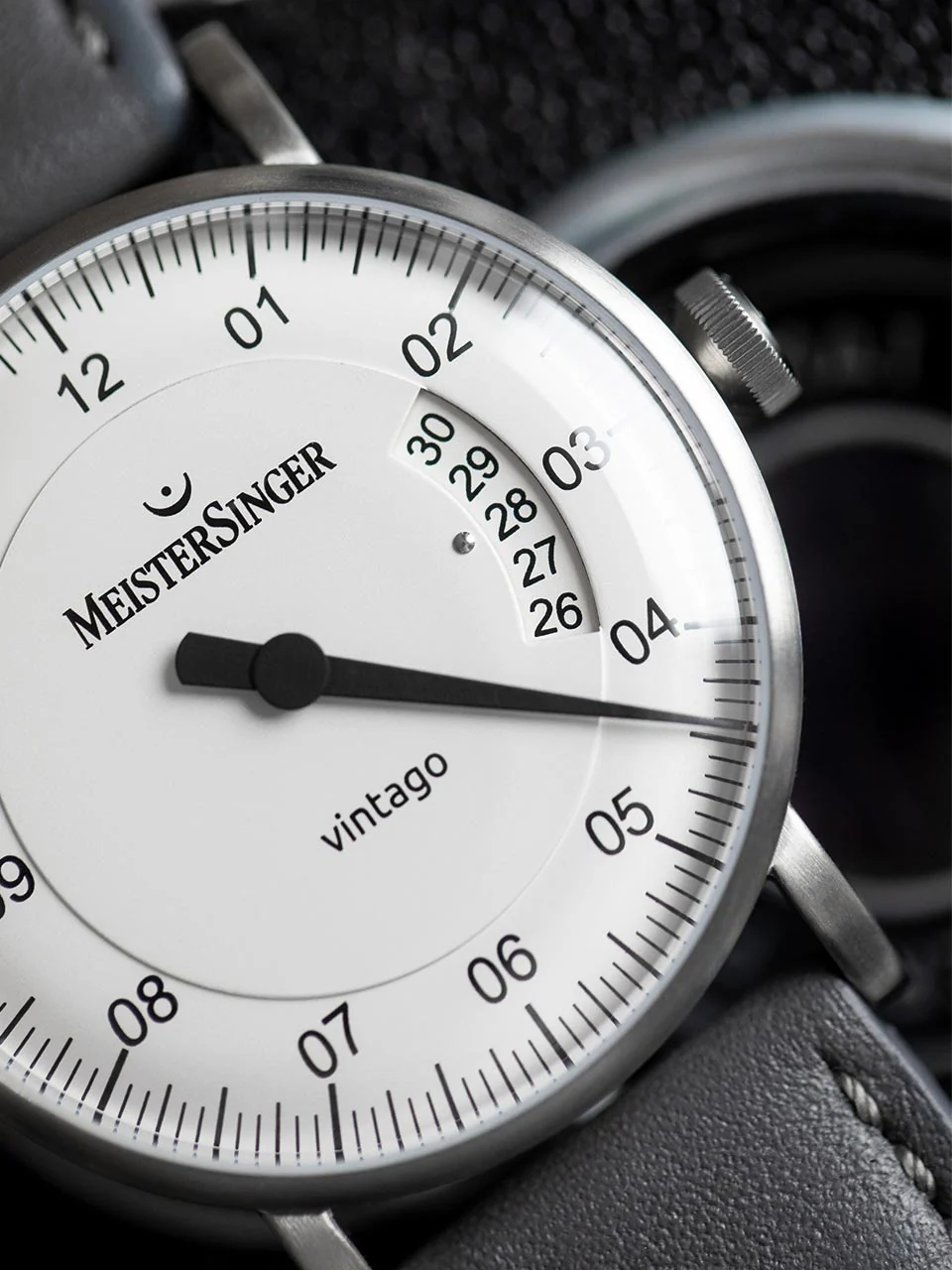 MeisterSinger Watch Vintago - Image 3