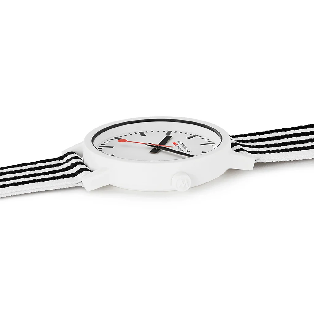 Mondaine Watch Essence D - Image 5