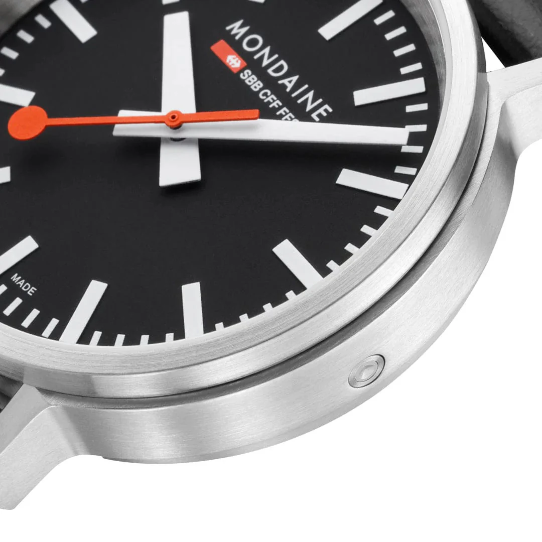 Mondaine SBB Stop2Go Black Grape Leather Watch - Image 4