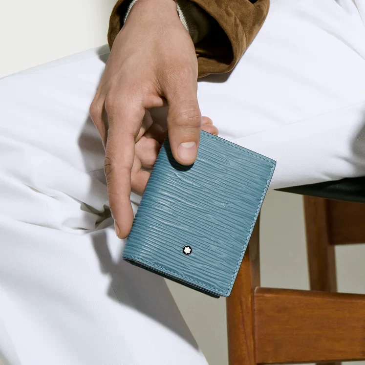 Montblanc 4810 Smoky Blue 4cc Card Holder - Image 5