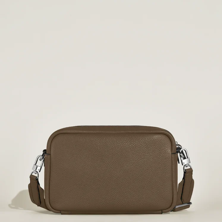 Montblanc Chestnut Brown Crossbody Bag - Image 3