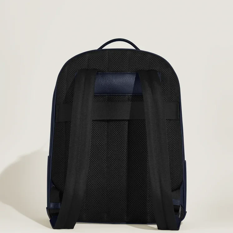 Montblanc Grain Night Blue Backpack - Image 4
